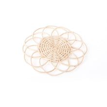 Load image into Gallery viewer, Natural Rattan Coaster Set