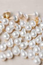 Load image into Gallery viewer, Natural Pearl Statement Drop Earrings