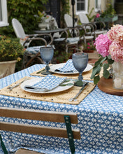 Load image into Gallery viewer, Napkin Charlotte Indigo, Set of 4