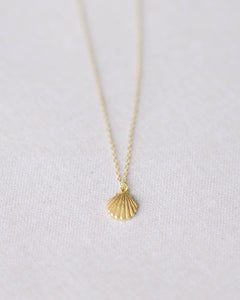 Gold Scallop Necklace