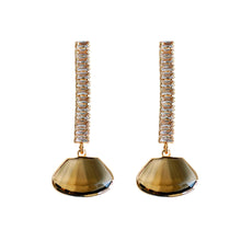 Load image into Gallery viewer, Brown Swingy Diamond Drops