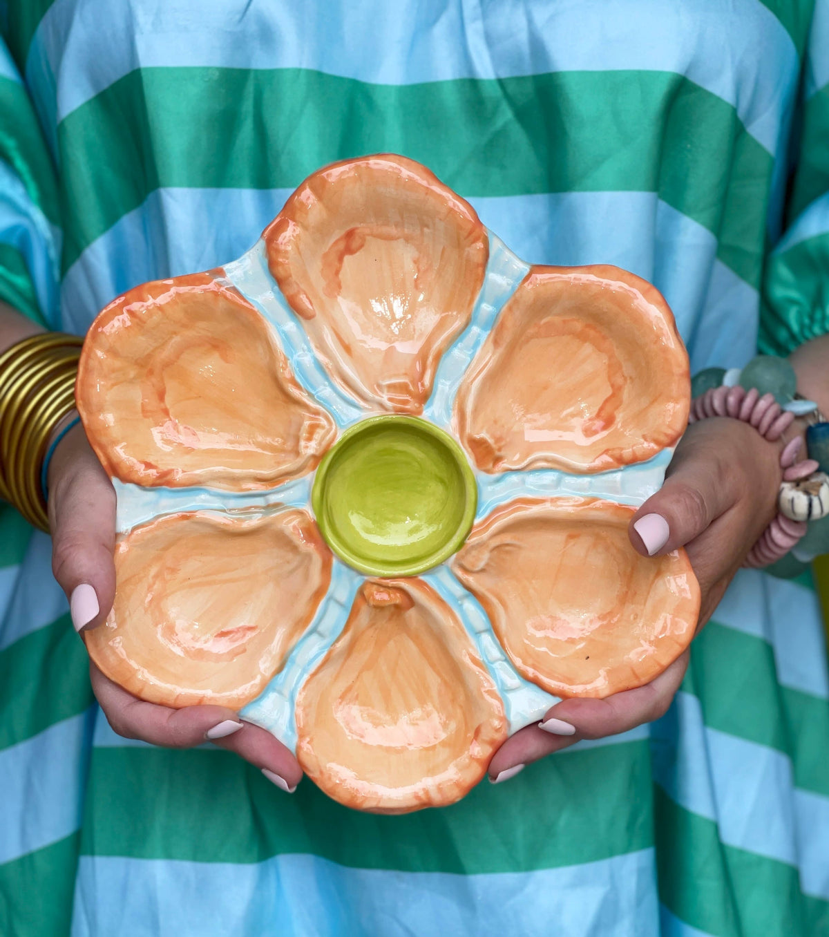 Hand Painted Oyster Plate: The Fancy - Orange Cream 