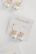 Load image into Gallery viewer, Snowflake Sparkler Holiday Statement Hoop Earrings