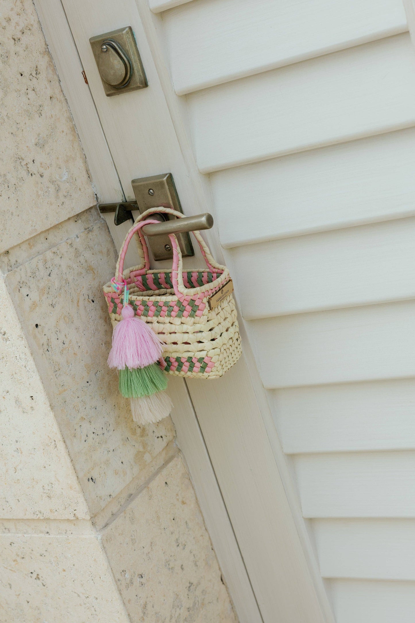 Palm Net Yatzil in Rose / Garden
