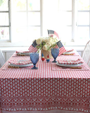 Load image into Gallery viewer, Tablecloth Charlotte Berry