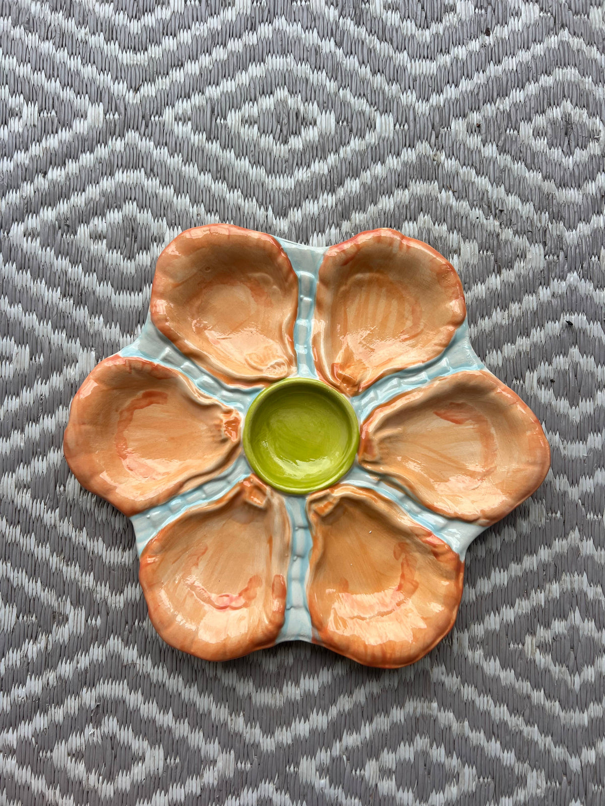 Hand Painted Oyster Plate: The Fancy - Orange Cream 