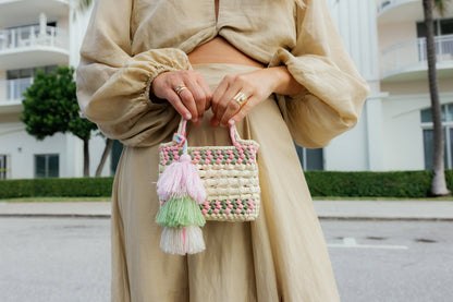 Palm Net Yatzil in Rose / Garden