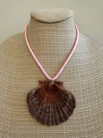 Paracord Necklace with Seashell Pendent