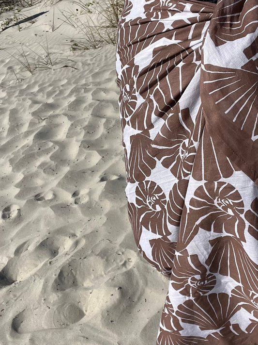 Harbor Shells Pareo in Driftwood