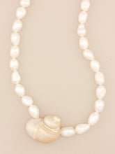 Load image into Gallery viewer, Jumbo Turbo Shell Necklace