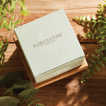 Load image into Gallery viewer, Floriculture Soy Wax Candle, White Peony