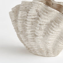 Load image into Gallery viewer, Seashore Vase Small, Cream